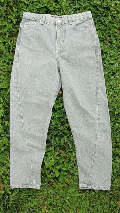 Topshop Denim - Topshop Barrel Leg Jeans Size 28 Grey High Rise Tapered Denim NWOT